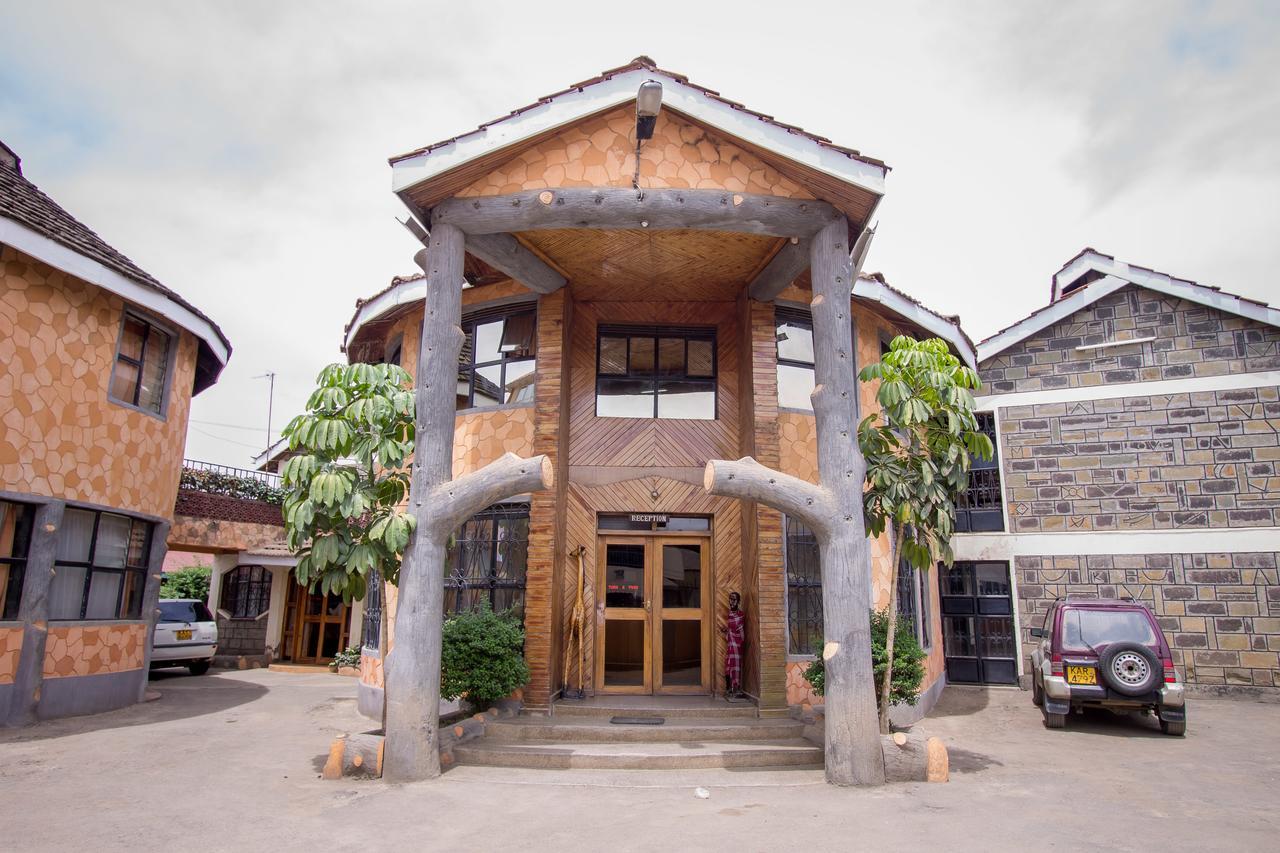 Hotel Genevieve Nakuru Exterior foto